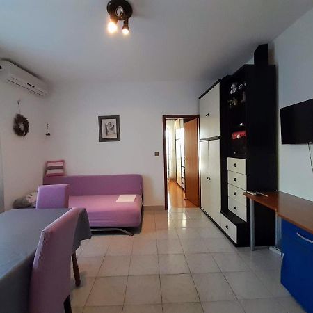 Apartments Nera Tisno Exterior foto