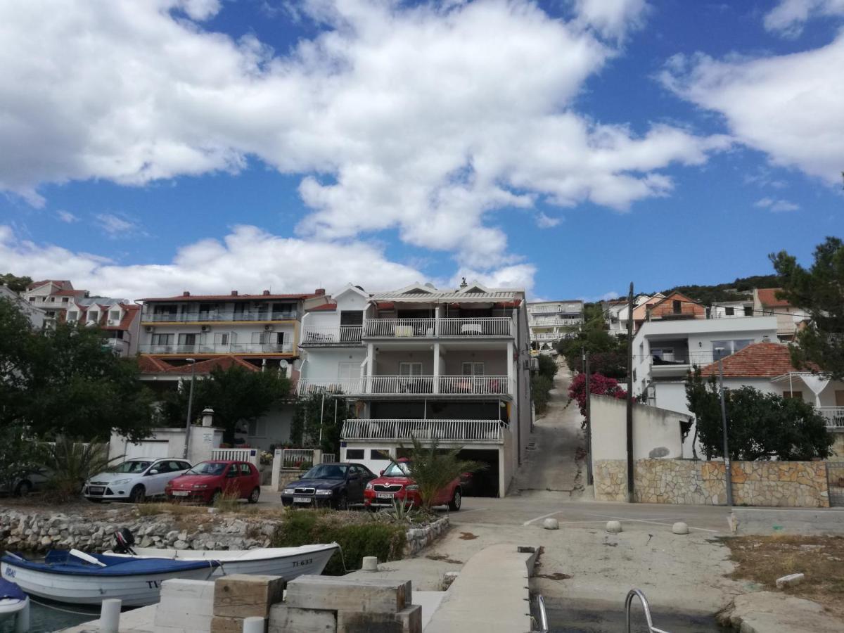 Apartments Nera Tisno Exterior foto