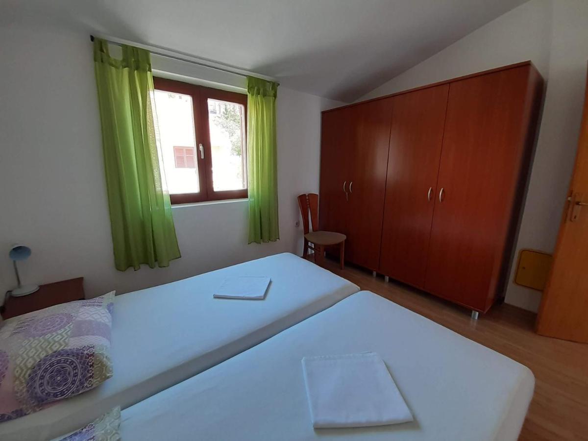 Apartments Nera Tisno Exterior foto