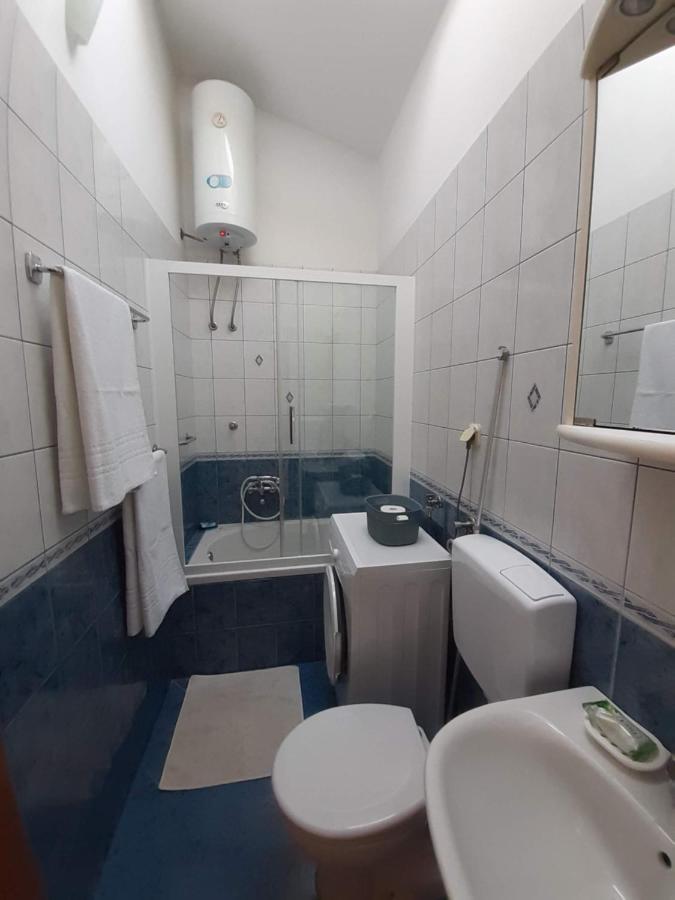 Apartments Nera Tisno Exterior foto