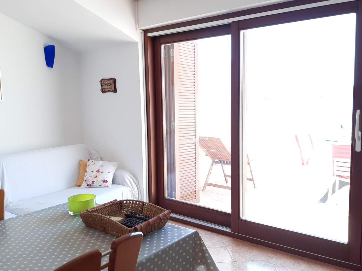 Apartments Nera Tisno Exterior foto